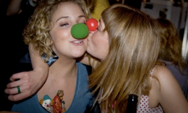 GreenRedNoses